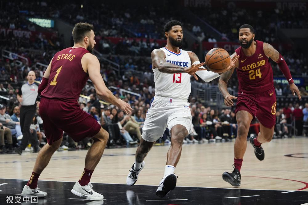 许多评论员 许多评论员