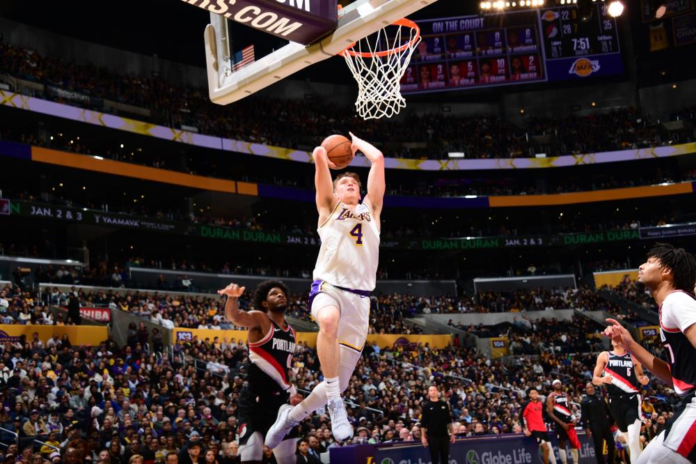 造了自己的 造了自己的