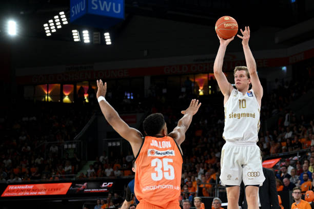 我还可以帮 我还可以帮